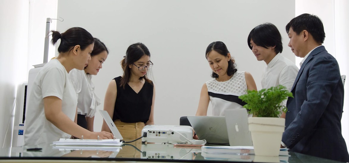 Ảnh nền về chúng tôi