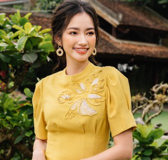 SẮC XUÂN - Trương Tri Trúc Diễm