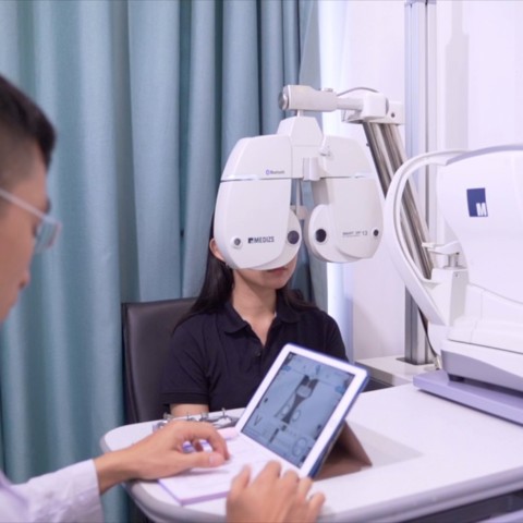 kính chống ánh sáng xanh