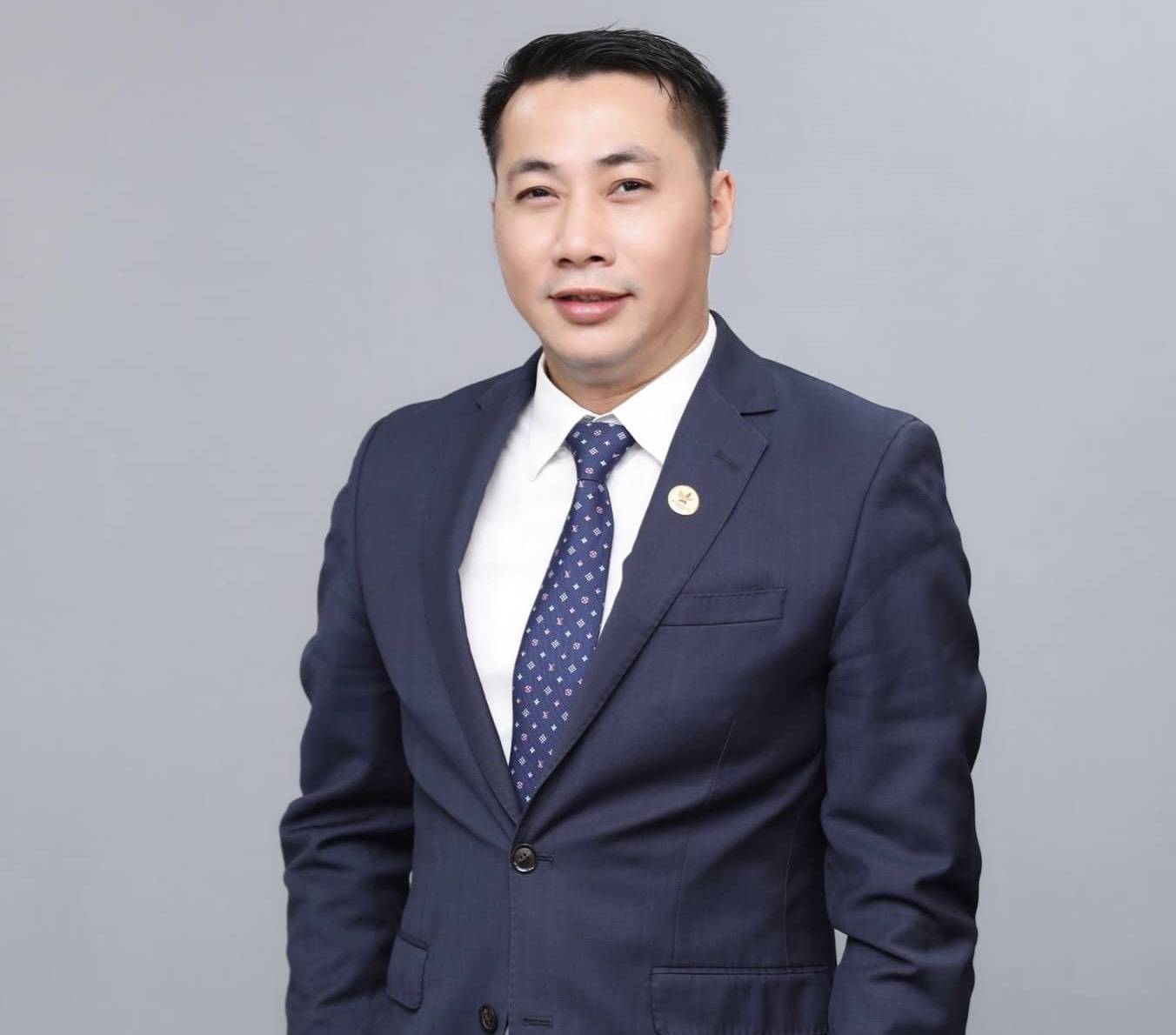 ÔNG GIÁP VĂN KIỂM