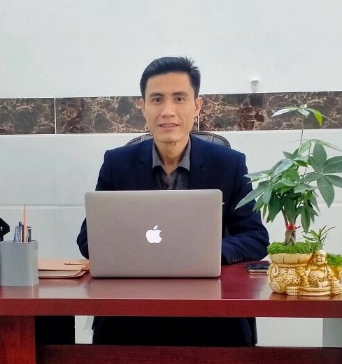 BÀ HOÀNG THỊ LAN