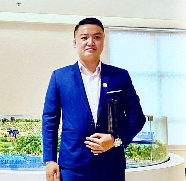 BÀ HOÀNG THỊ XUYÊN