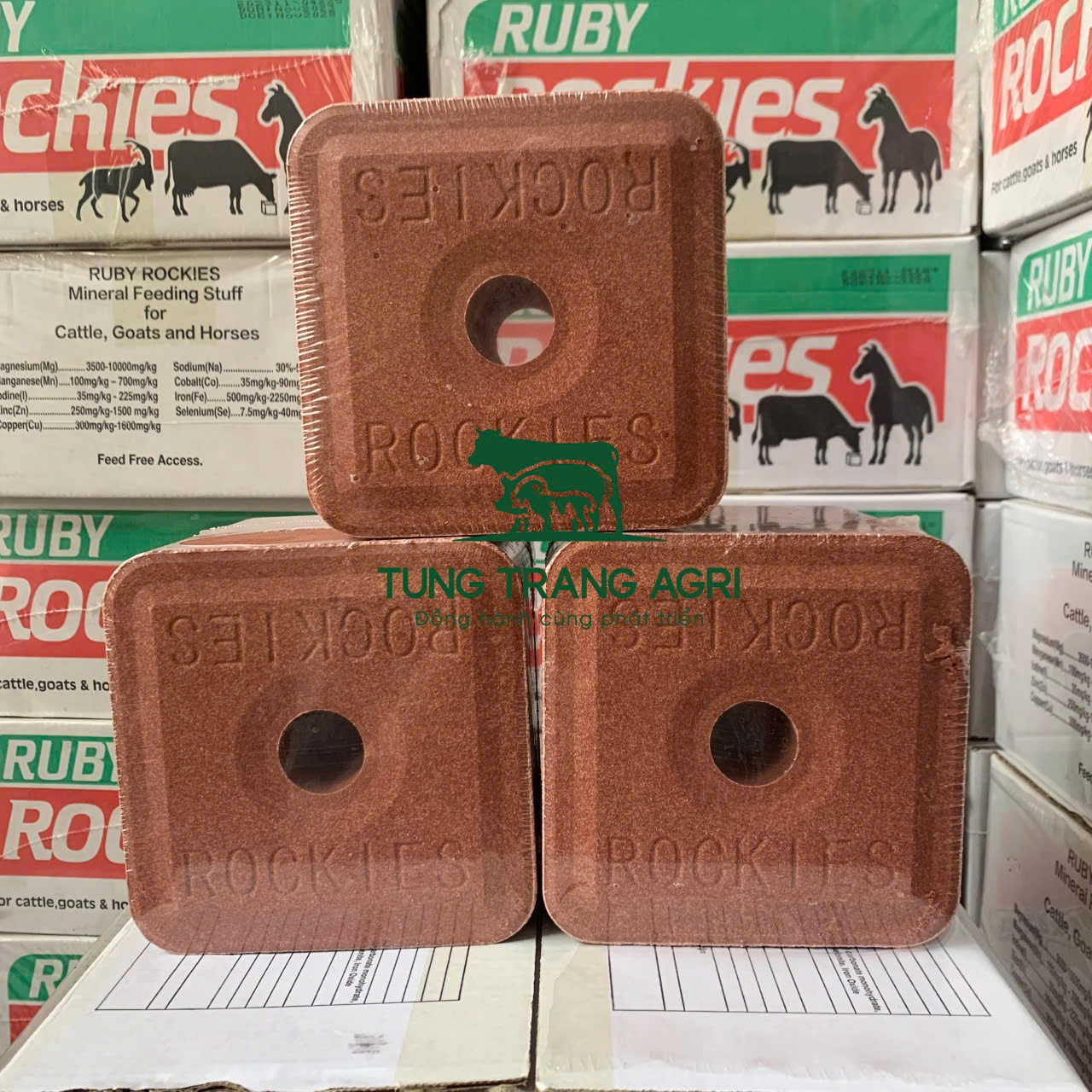 Đá liếm Ruby Rockies