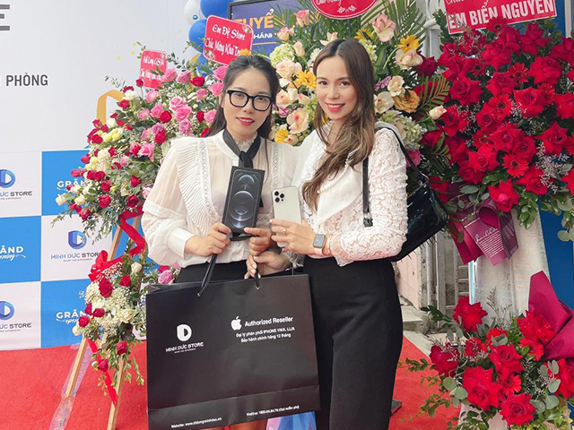Khách hàng Minh Đức Store Khách hàng Minh Đức Store