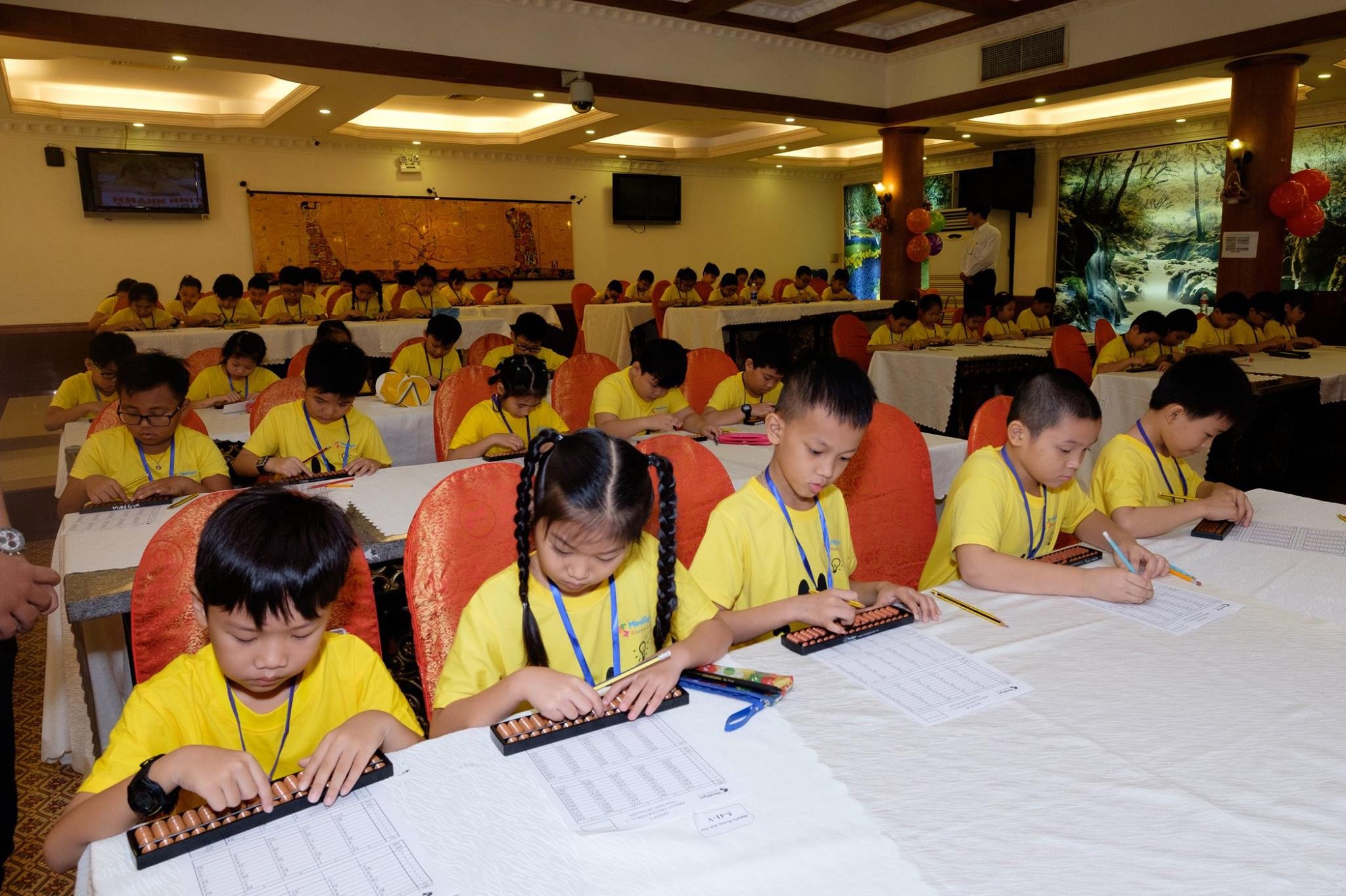 MONTESSORI