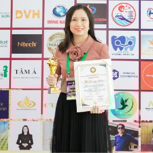 Bà Lê Thùy Linh - Kế toán trưởng