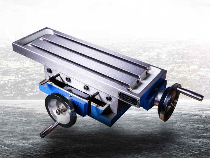 Bàn trượt chữ thập