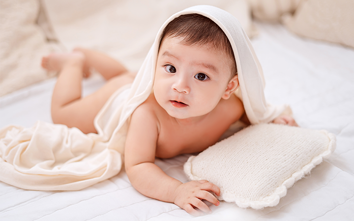 Chụp ảnh cho bé