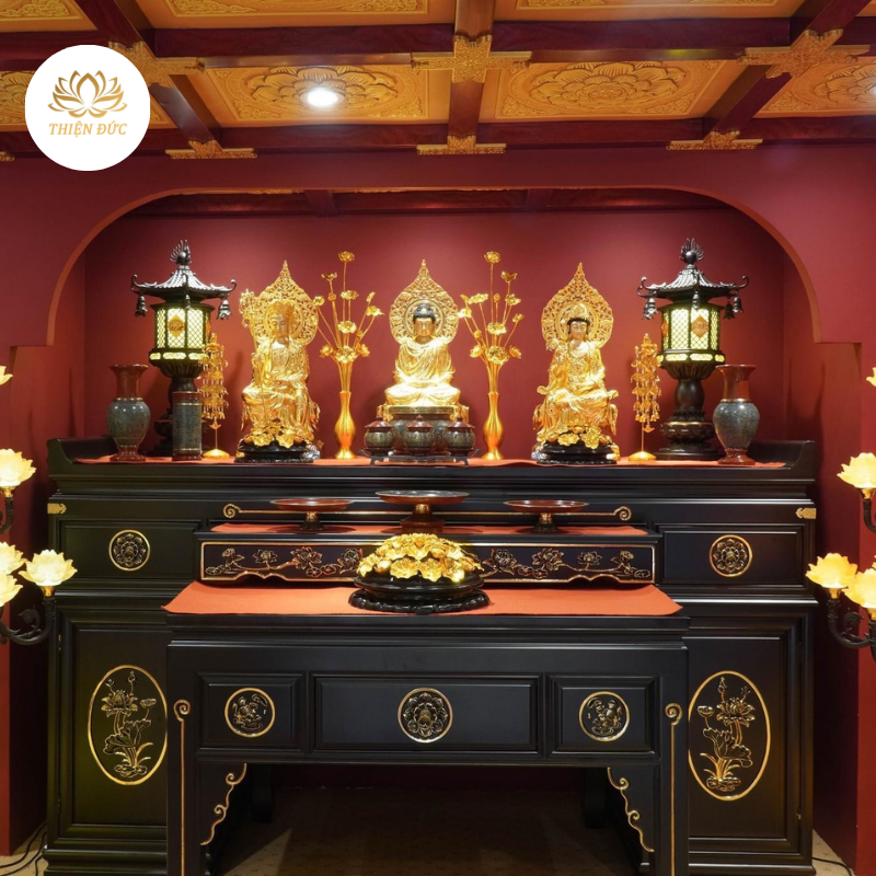 Bàn Thờ Phật, Mật Tông