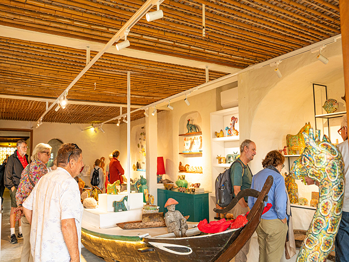 Handcrafted Shopping Experience