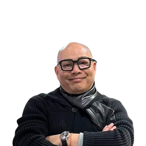 Ông Hoàng Việt
