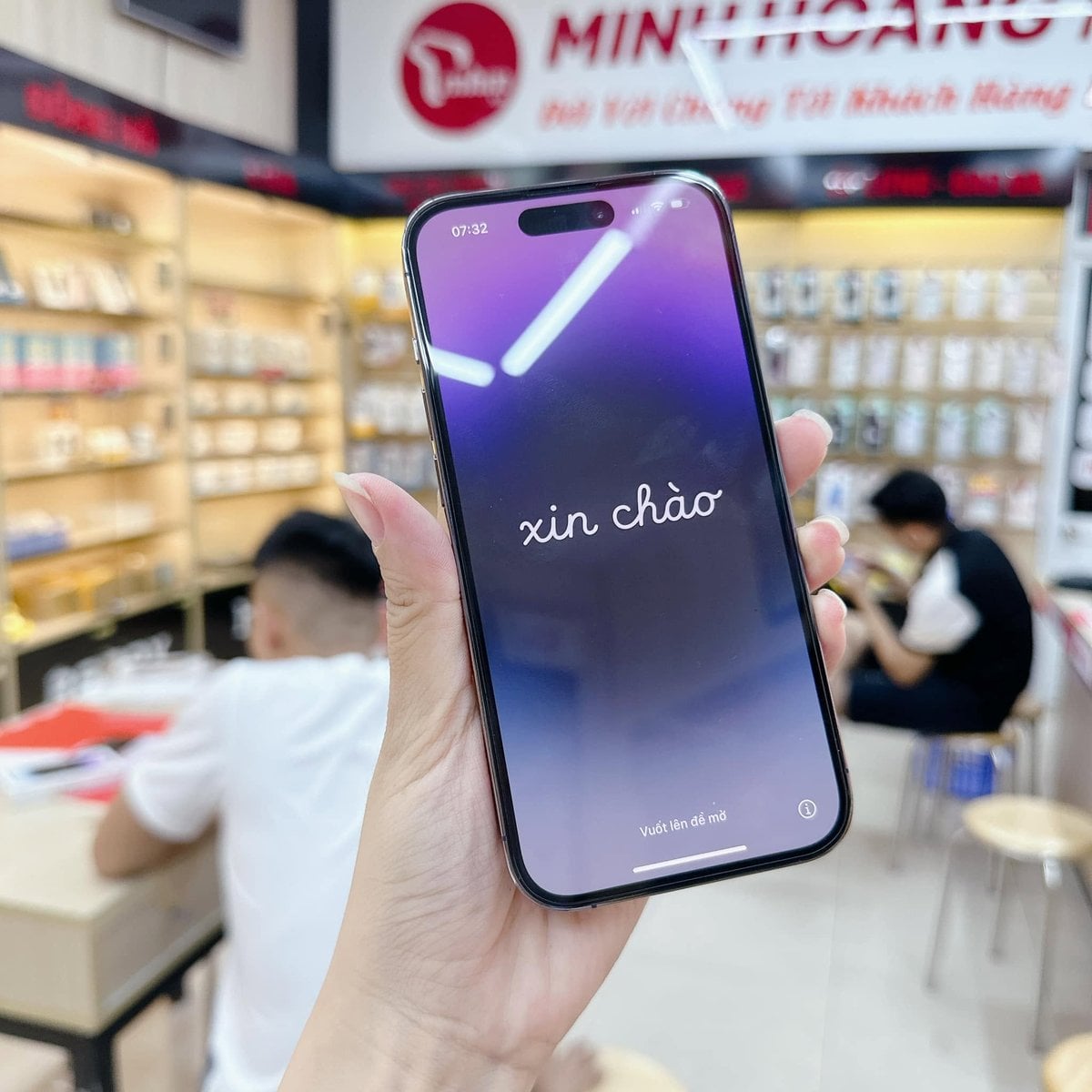 iPhone 14 Pro - Like New