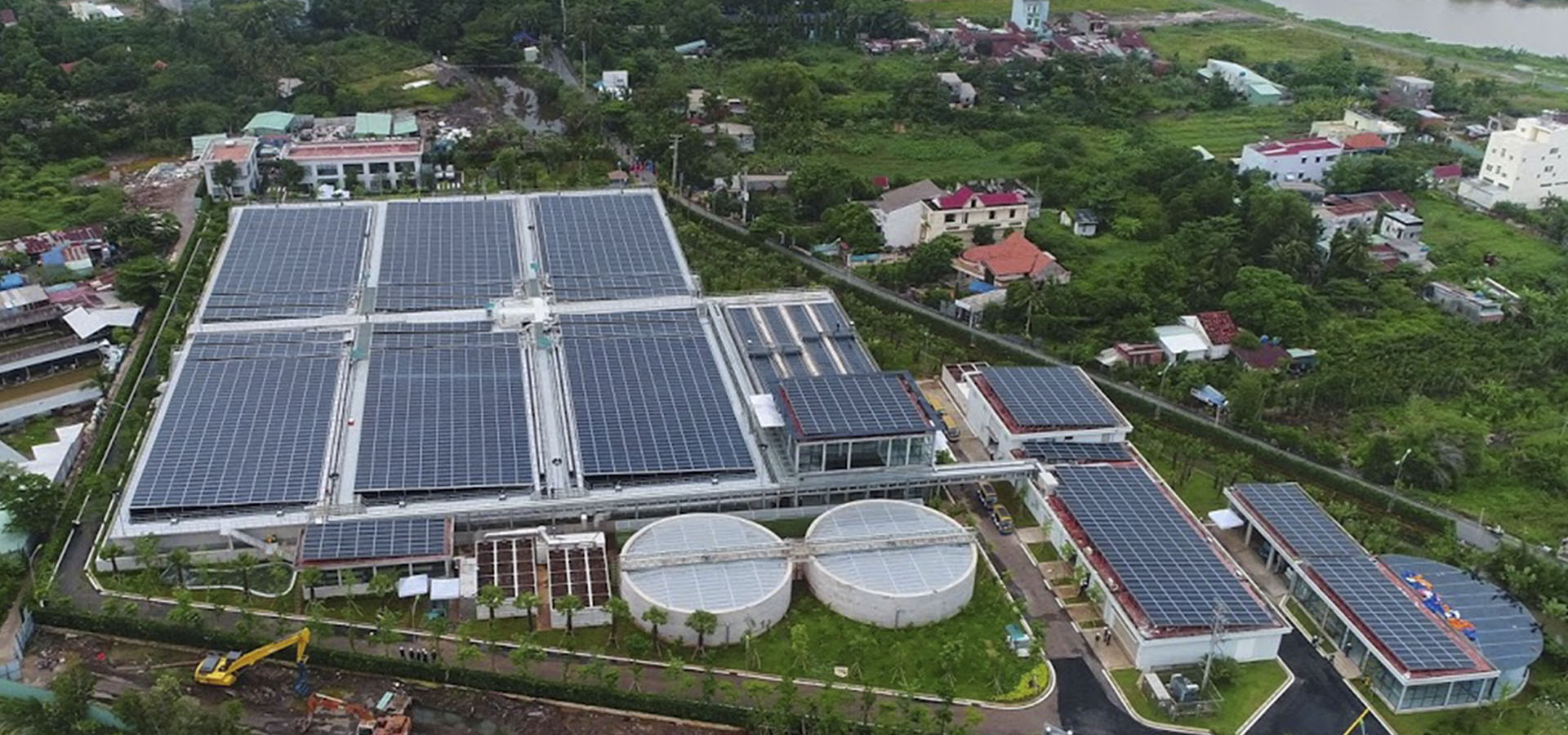 dien-nang-luong-mat-troi-ap-mai