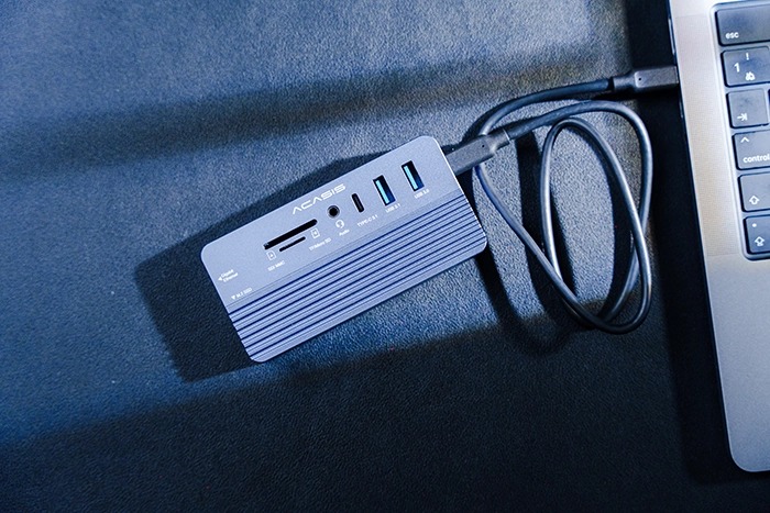 Hình minh họa Trên tay Box di động 10 in 1 ACASIS CM073: Giải pháp lưu trữ và mở rộng cổng kết nối chất lượng cho