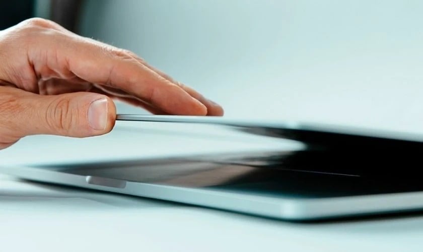 Nguyên nhân gây lỗi Flexgate MacBook