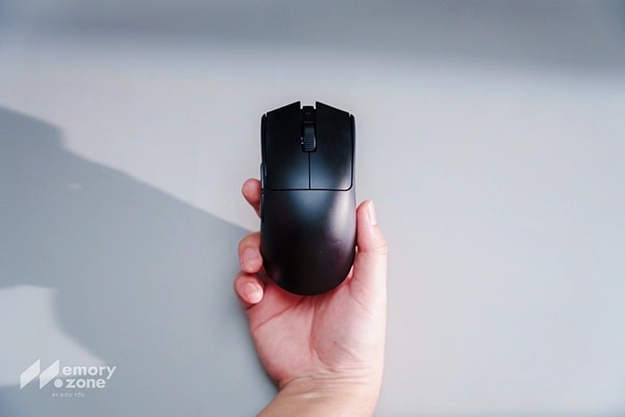 Hình minh họa Trên tay Razer Viper V4 Pro: Chuẩn chuột cho game thủ Esports