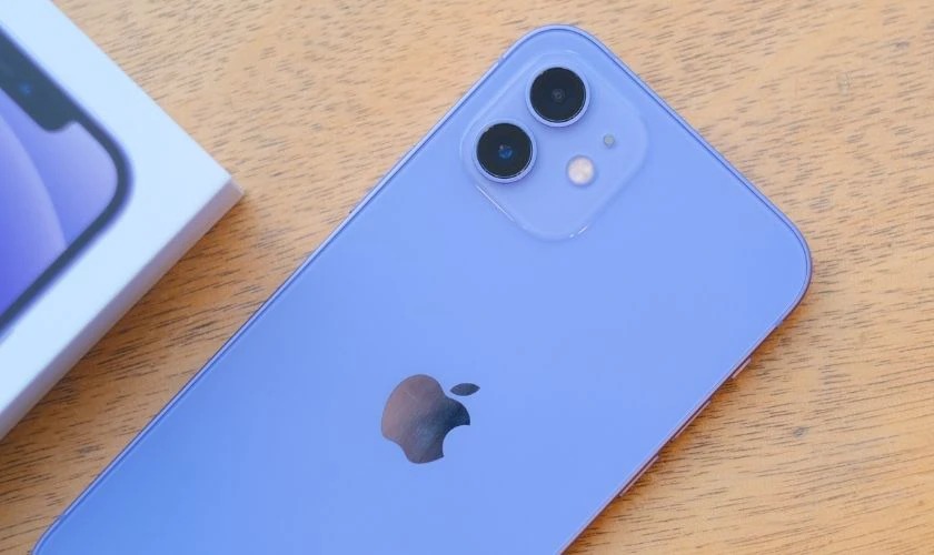 iPhone 12 64GB cũ trầy xước