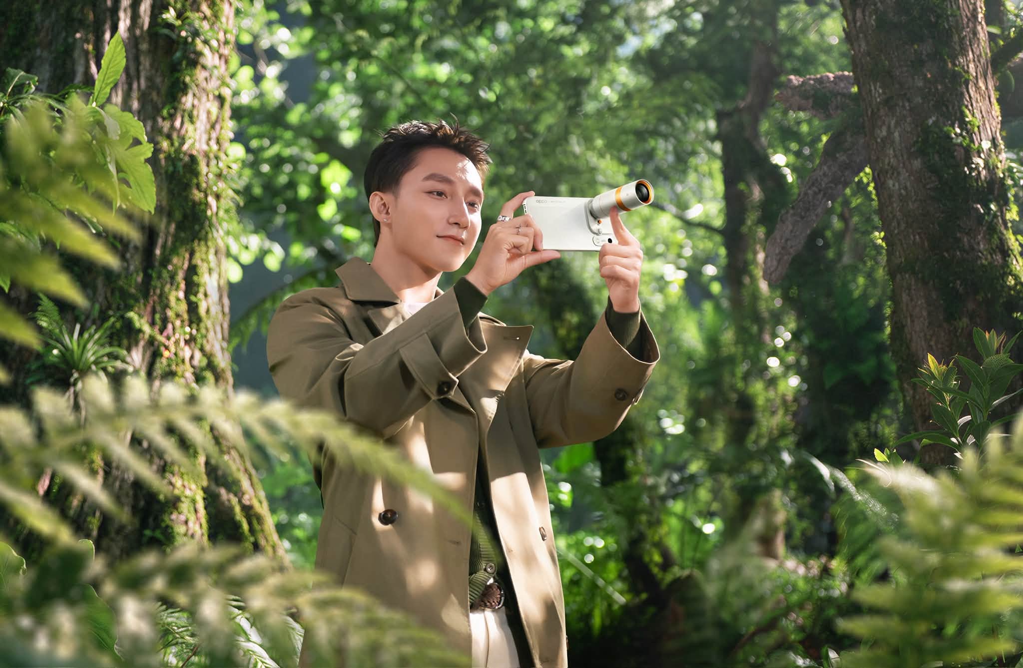 Sơn Tùng MTP trên tay OPPO Find X10 series