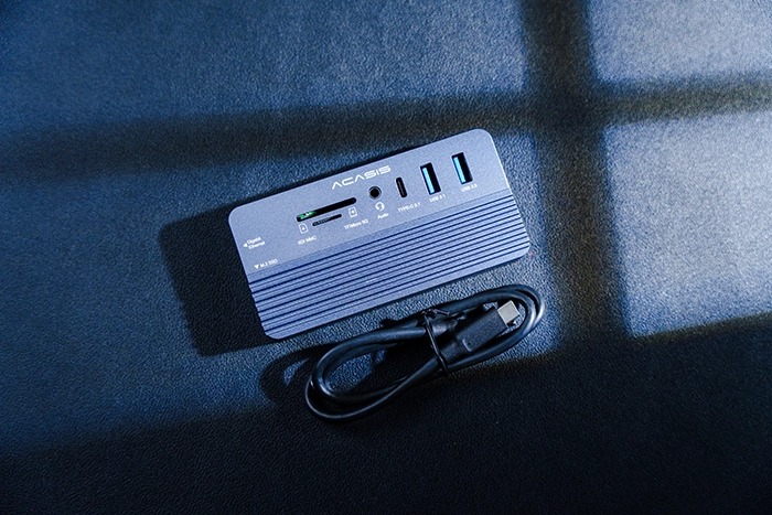 Mở hộp và trên tay Box di động ACASIS 10 in 1 CM073
