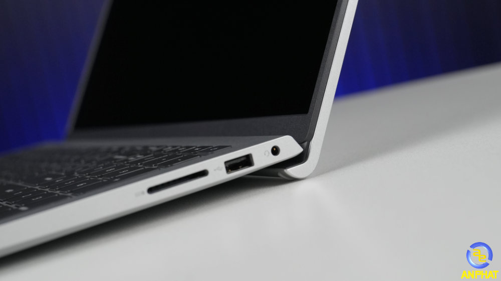 Laptop Dell 15 DC15250 71092480