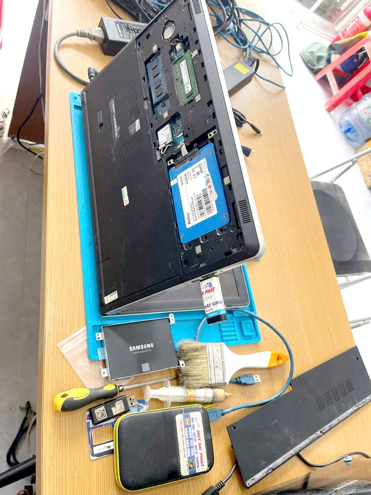 Sửa Laptop Dell inspiron