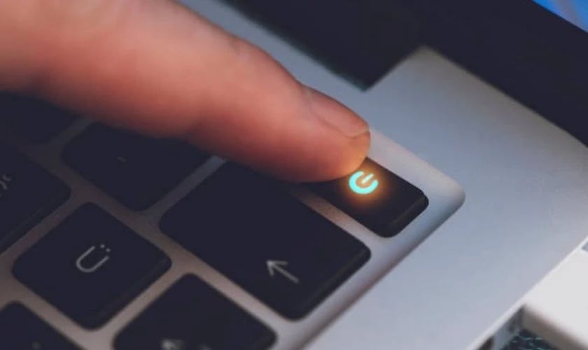 Xả điện rồi khởi động lại