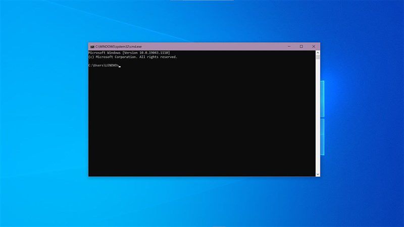 Thông thường khi ứng dụng bị đơ các bạn có thể đóng ứng dụng bằng Task Manager, bấm vào thanh Taskbar -> Chọn Task