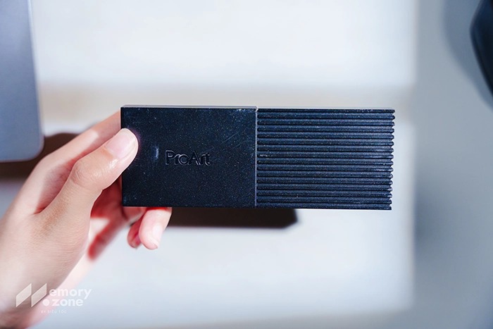Trên tay Box SSD di động ASUS ProArt PA40SU
