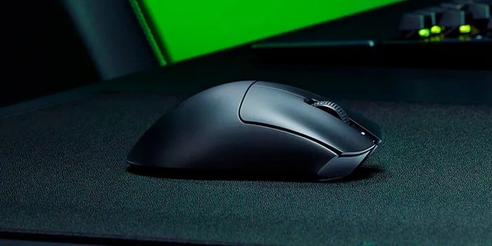 Chuột không dây Razer DeathAdder V3 HyperSpeed RZ01-05140100-R3A1