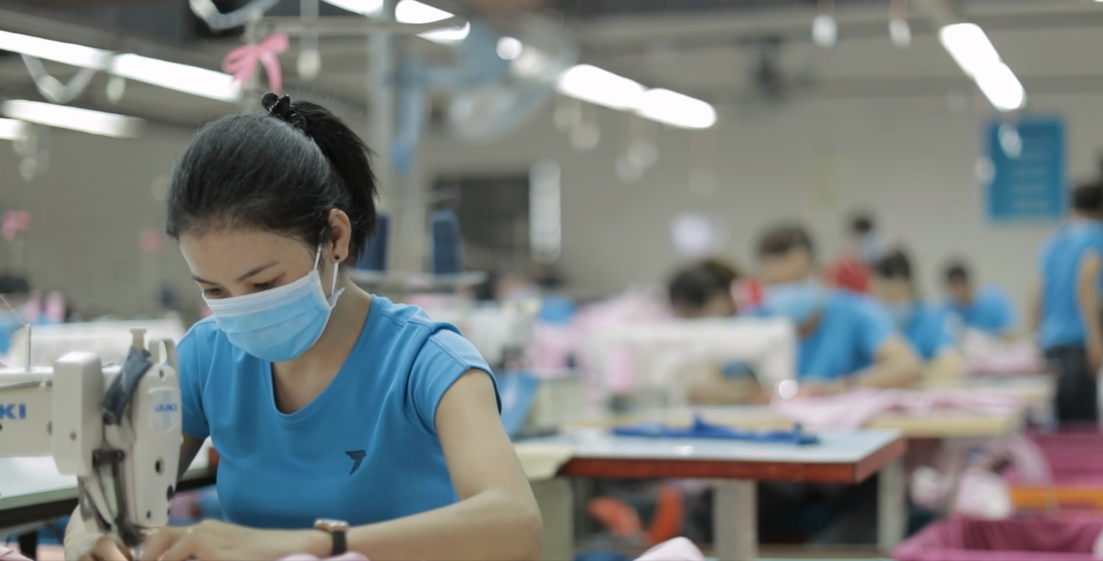 Sản phẩm may mặc Trường Thắng 2