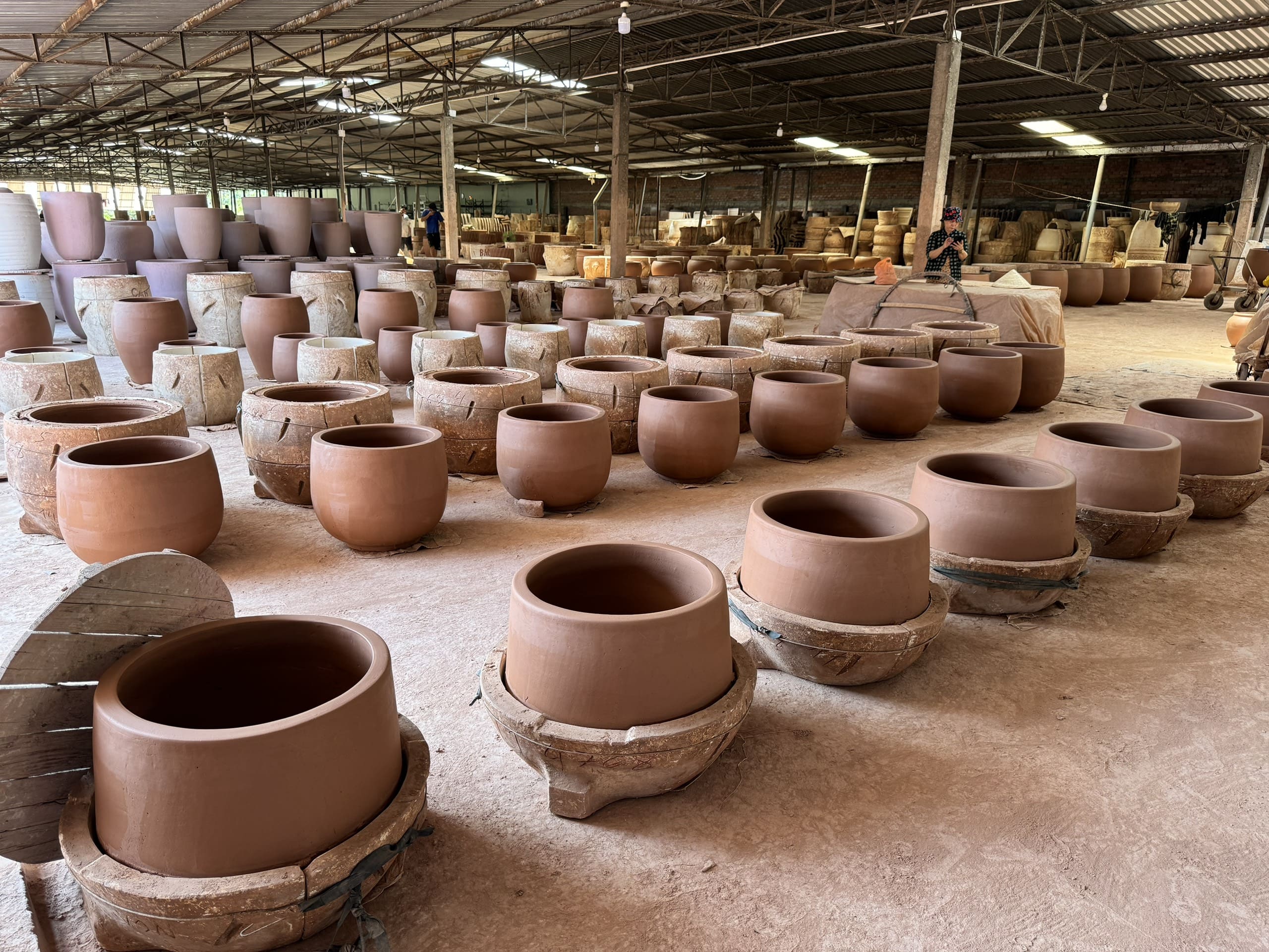Factory Sample Pot Aurora Pots | Vietnam Pottery Manufacturer & Exporter