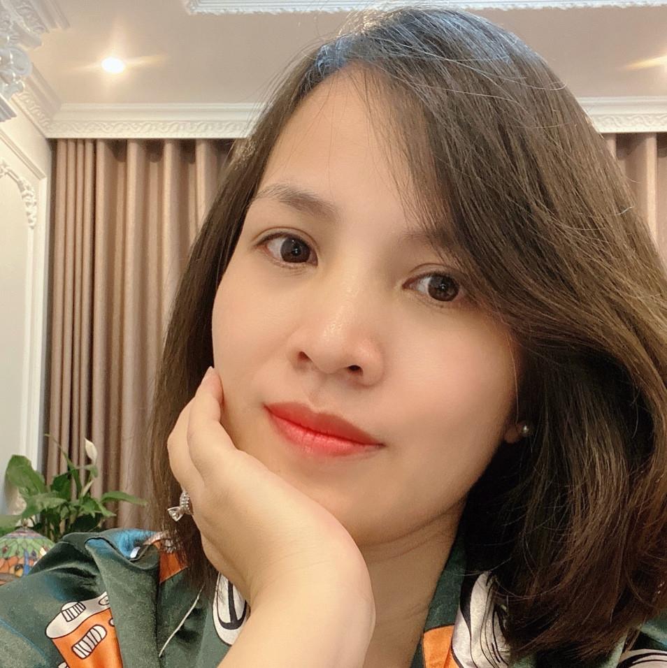 Chị Hiếu