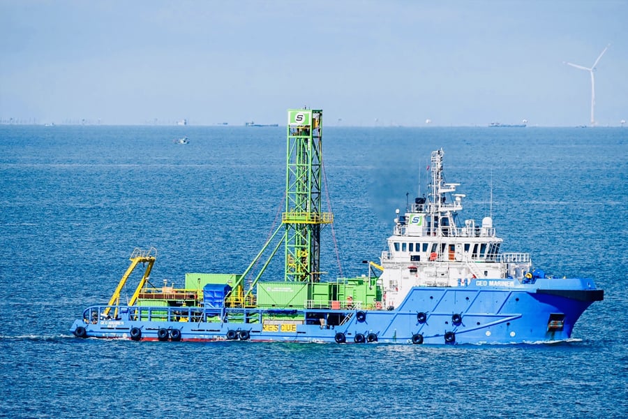 Offshore support vessel