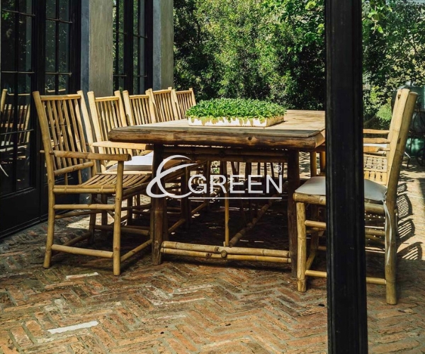 Nội thất tre cao cấp đã được xuất khẩu ra thế giới, từ năm 1996.