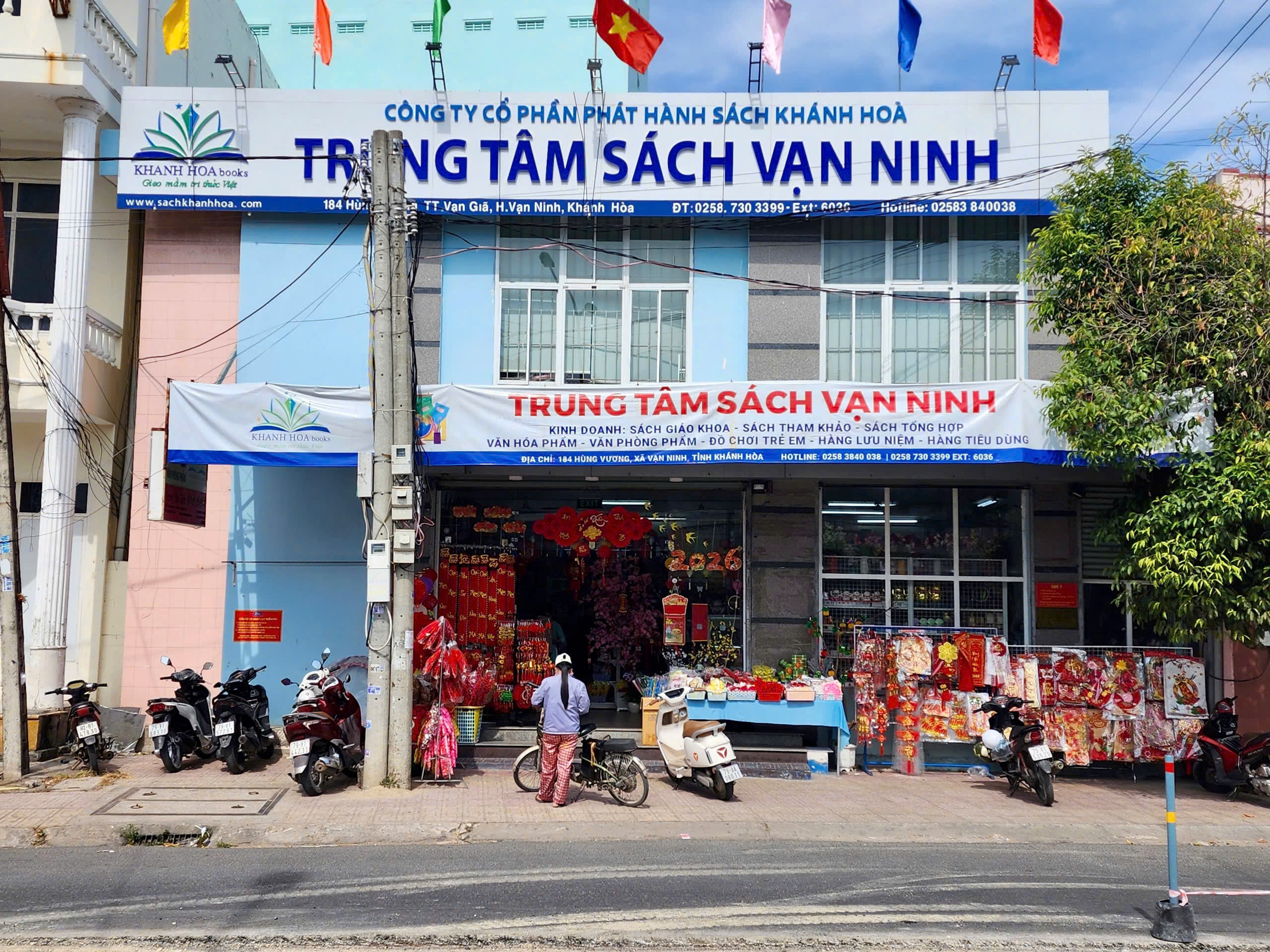 184 Hùng Vương, X. Vạn Ninh, T. Khánh Hòa