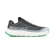 Giày chạy địa hình