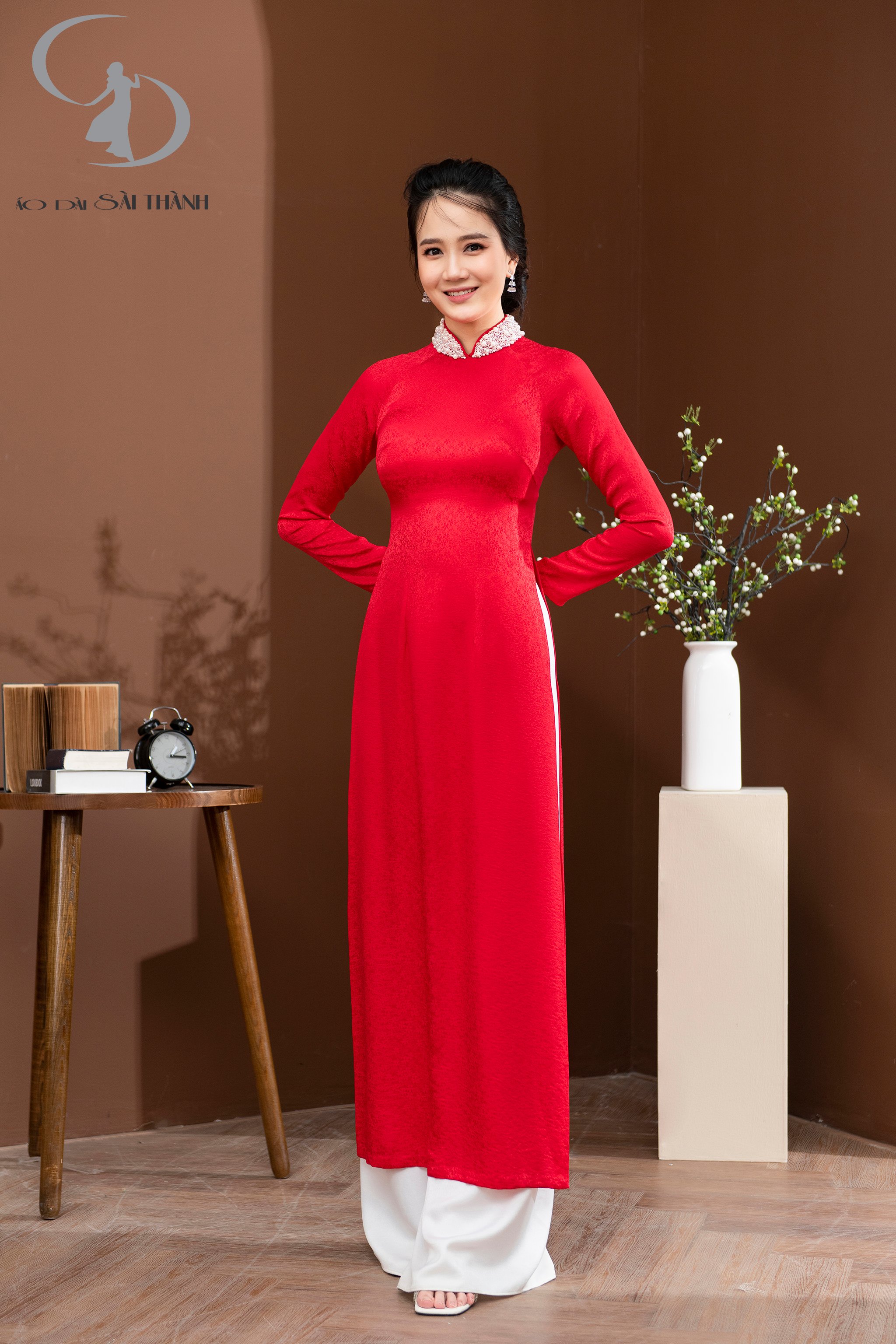 Dẫn đầu xu hướng thời trang áo dài, Áo dài Sài Thành tự hào là một trong só những cửa hàng cung cấp dịch vụ may, bán, cho thuê áo dài chất lượng nhất.