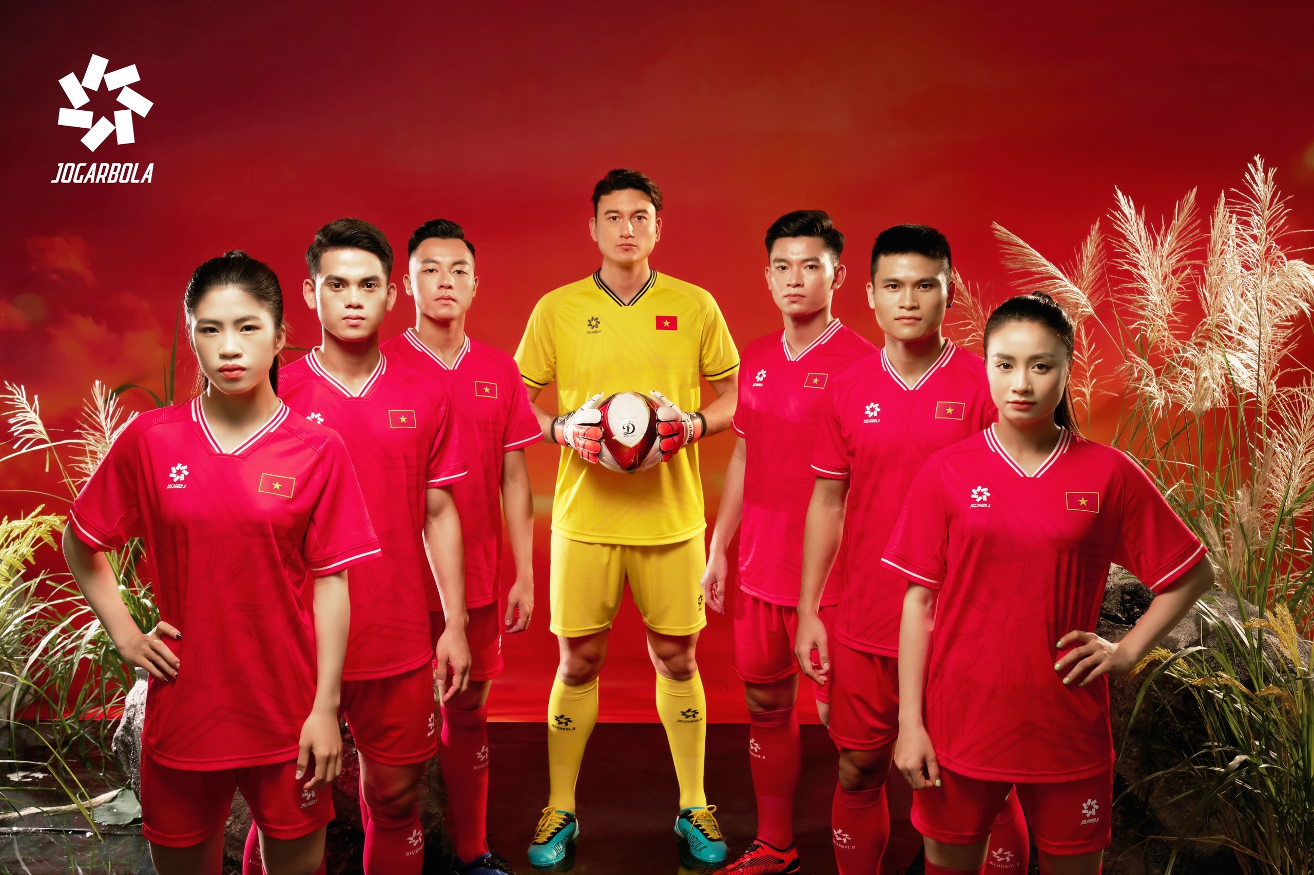 ÁO THI ĐẤU ĐỘI TUYỂN VIỆT NAM