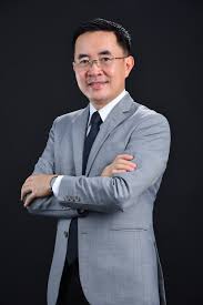 CEO Trần Kinh Doanh