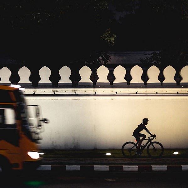 Đạp xe luyện tập