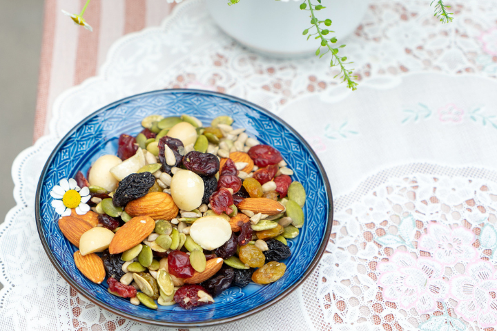 Hỗn hợp hạt trái năng lượng