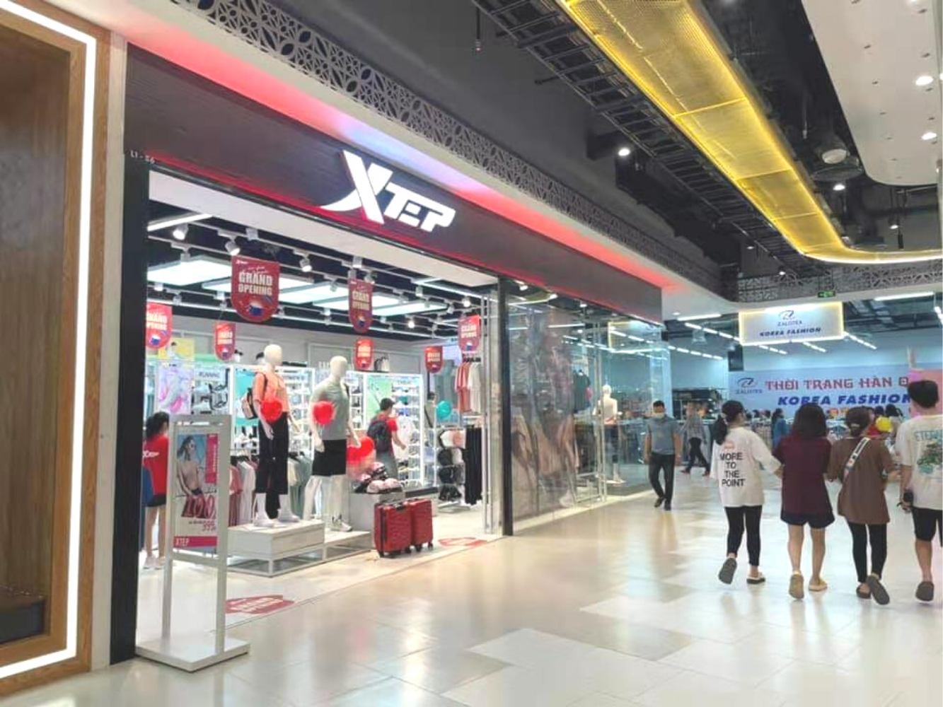 XTEP Thái nguyên - Shop 1S6, 1st Floor, Shopping Center and Supermarket Go! Thai Nguyen, Residential Area on Viet Bac Street, Tan Lap Ward, Thai Nguyen City, Thai Nguyen Province