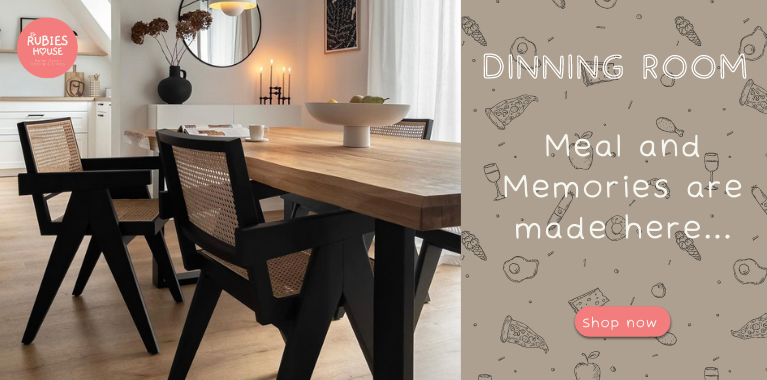 Bàn ăn Rubies House