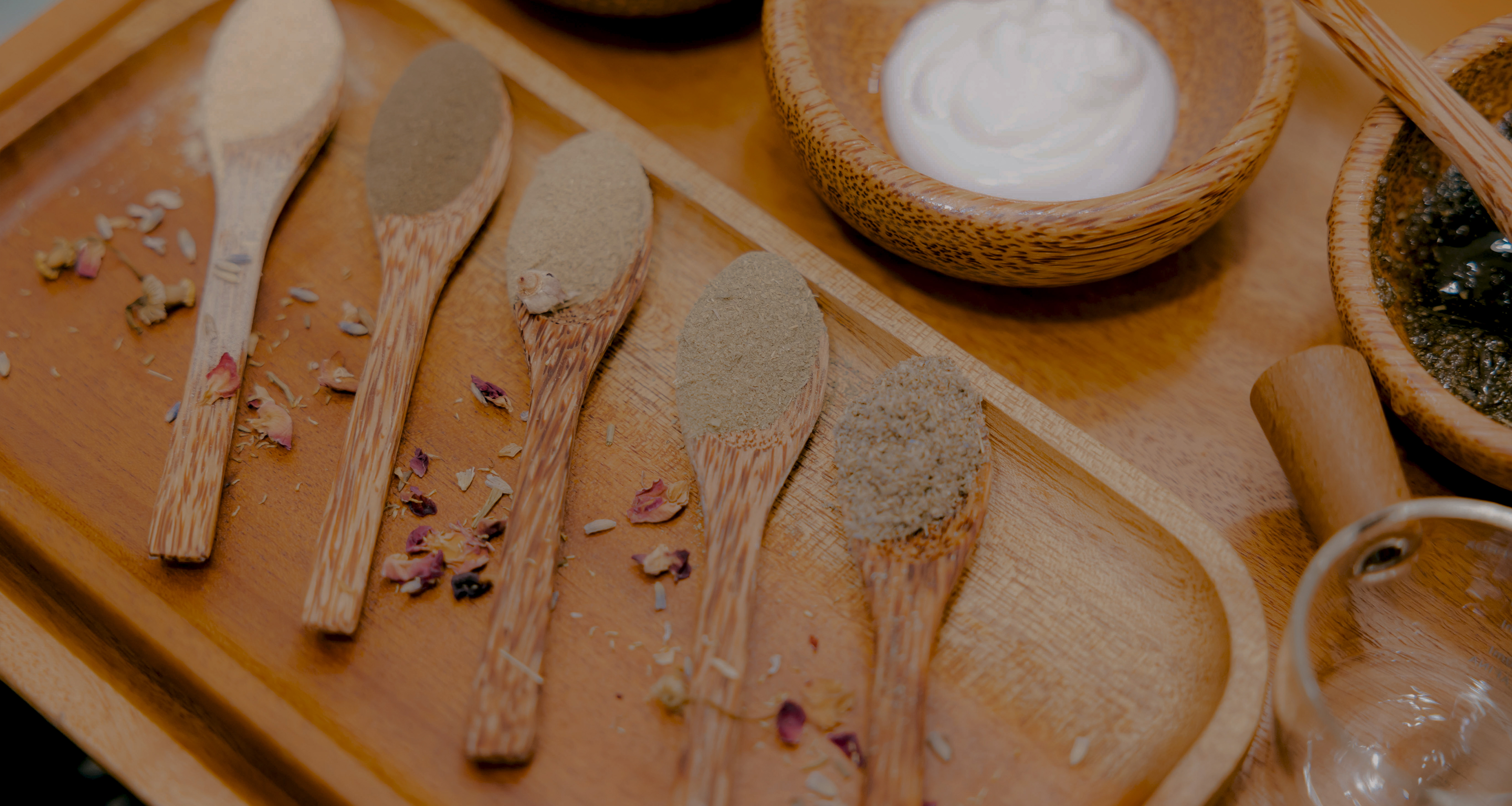 VIP Herbal Service - Manicure & Pedicure