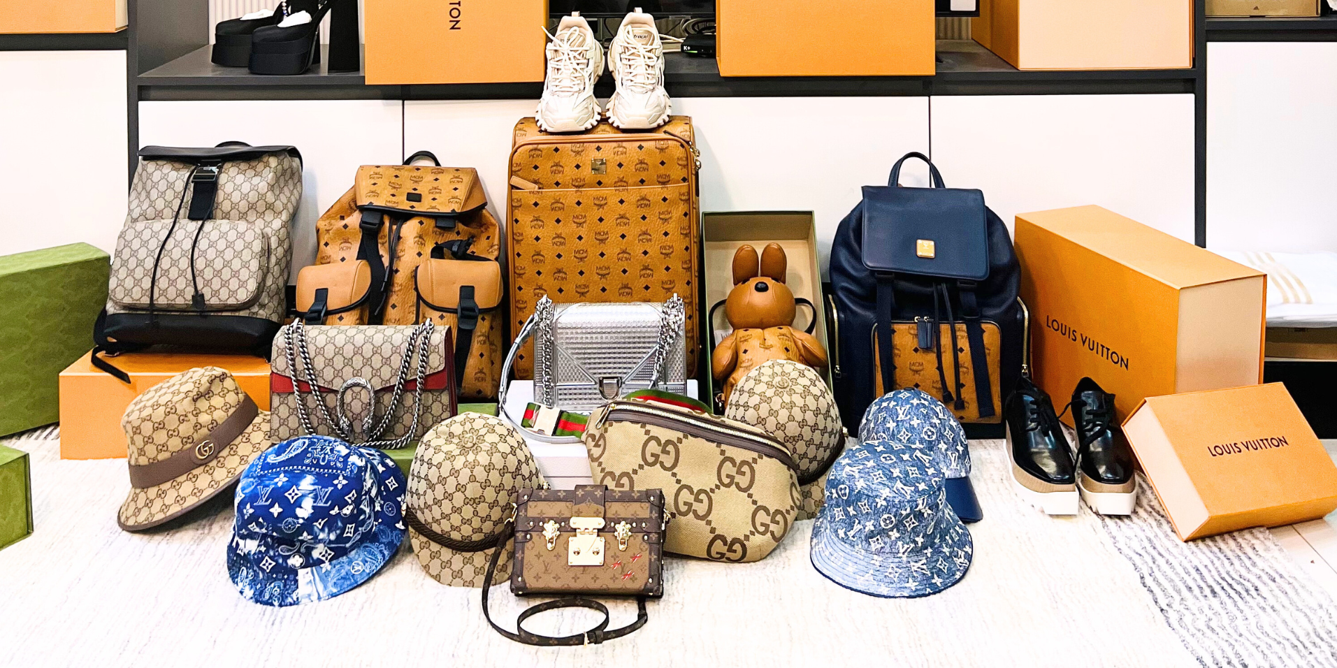 home-five-banner-item-1