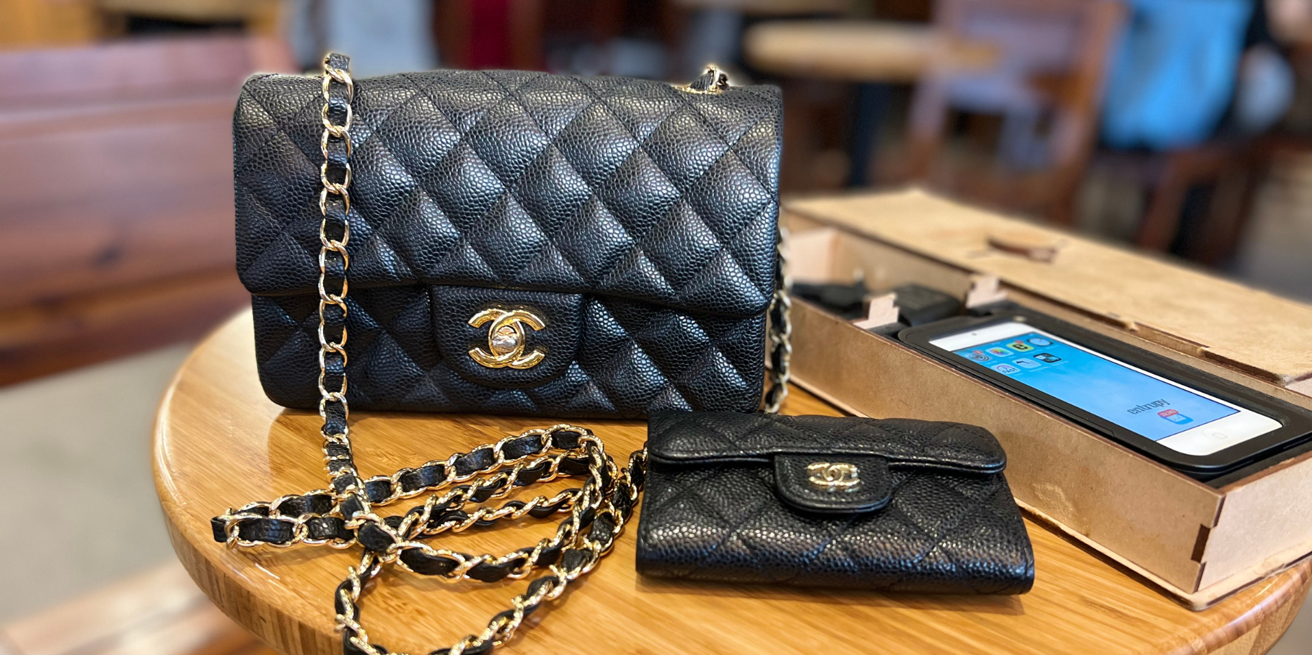 home-five-banner-item-2