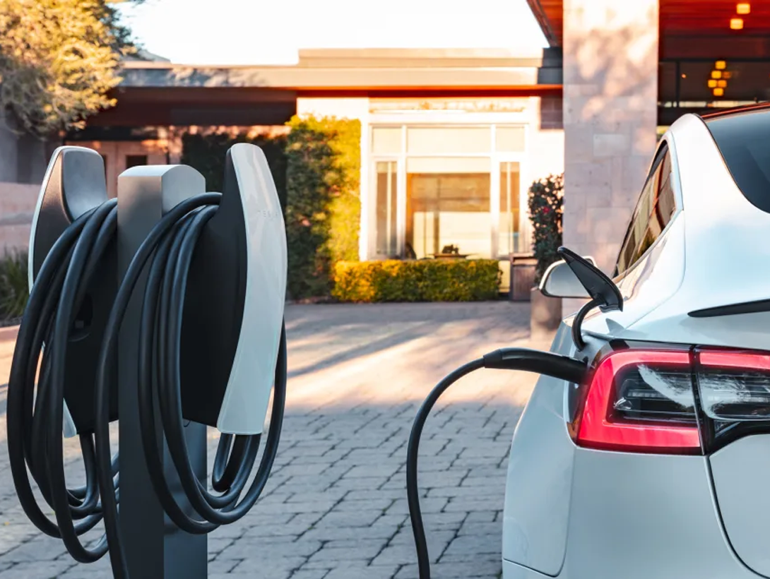 <small><small>Thiết bị sạc cao cấp chính hãng</small></small>