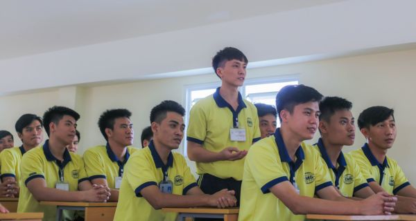 Lớp luyện giao tiếp