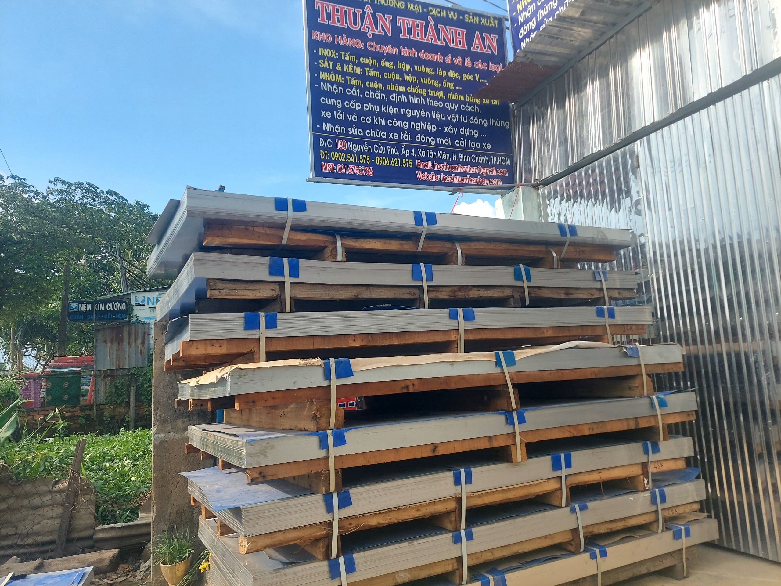 Nhận tất cả đơn đặt hàng lớn nhỏ tùy theo yêu cầu khách hàng