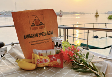 Free snacks and brunches